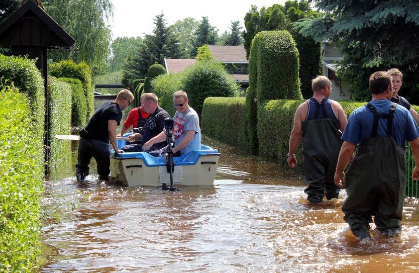 Die im Juni 2013 überschwemmte Bungalowsiedlung am Löbitzsee in der Gemeinde Osternienburger Land.