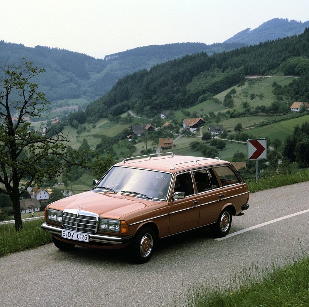 Der Mercedes-Benz W 123 ist bei Oldtimer-Fans vor allem als Kombi gefragt.