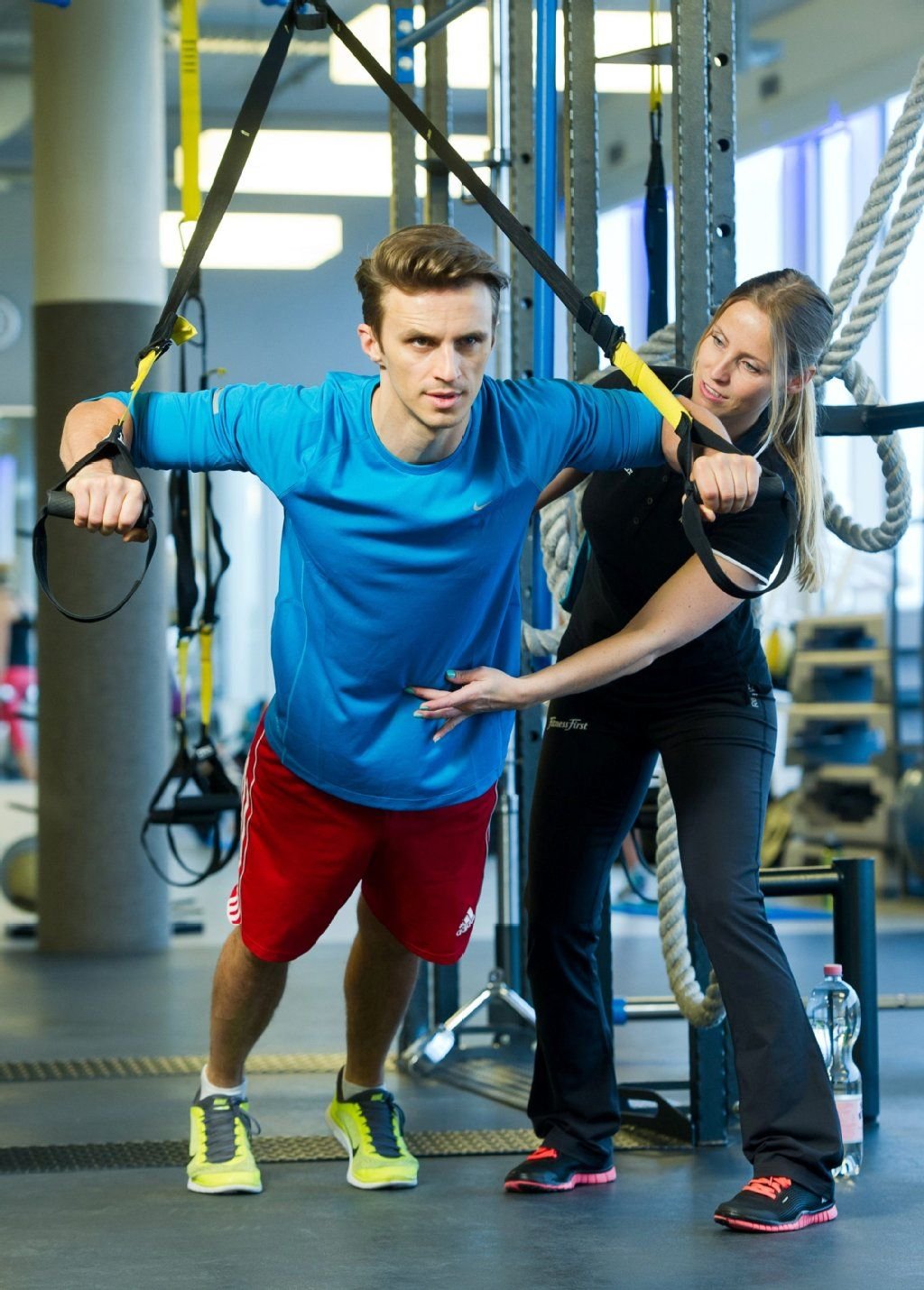 Personal Trainer wie Lonneke Boel begleiten und beraten ihre Kunden ganz individuell.