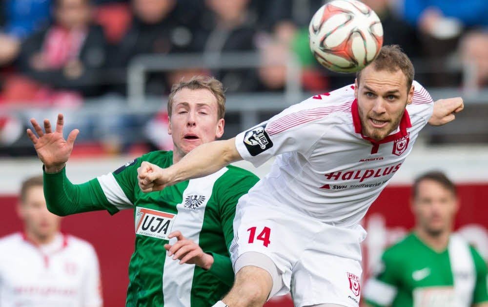 Trifft Timo Furuholm auch im Puma-Trikot?