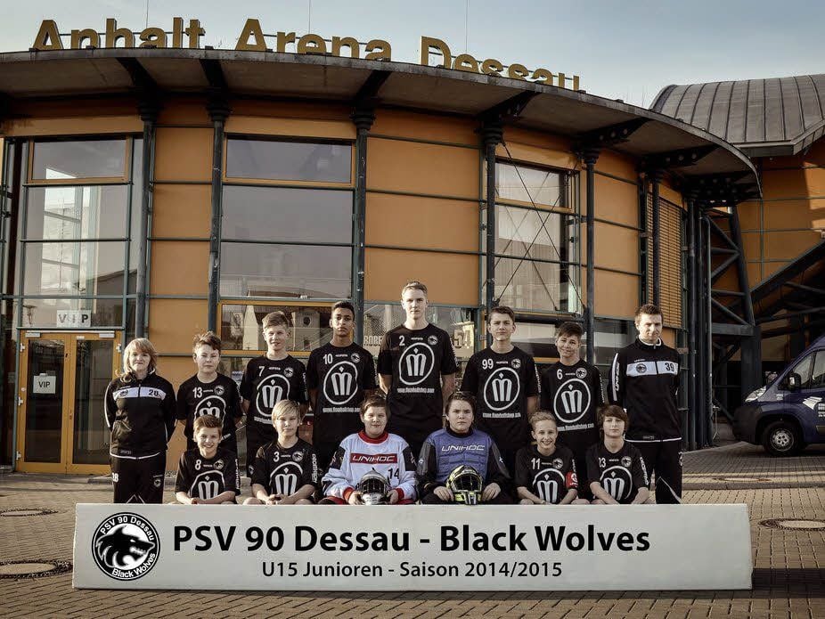 Die U15-Floorballer des PSV 90 Dessau wollen die Deutsche Meisterschaft.