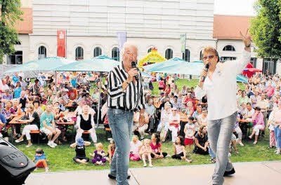 Die Stargäste Andreas Holm (r.) und Thomas Lück eroberten sich die Herzen der Besucher im Sturm.