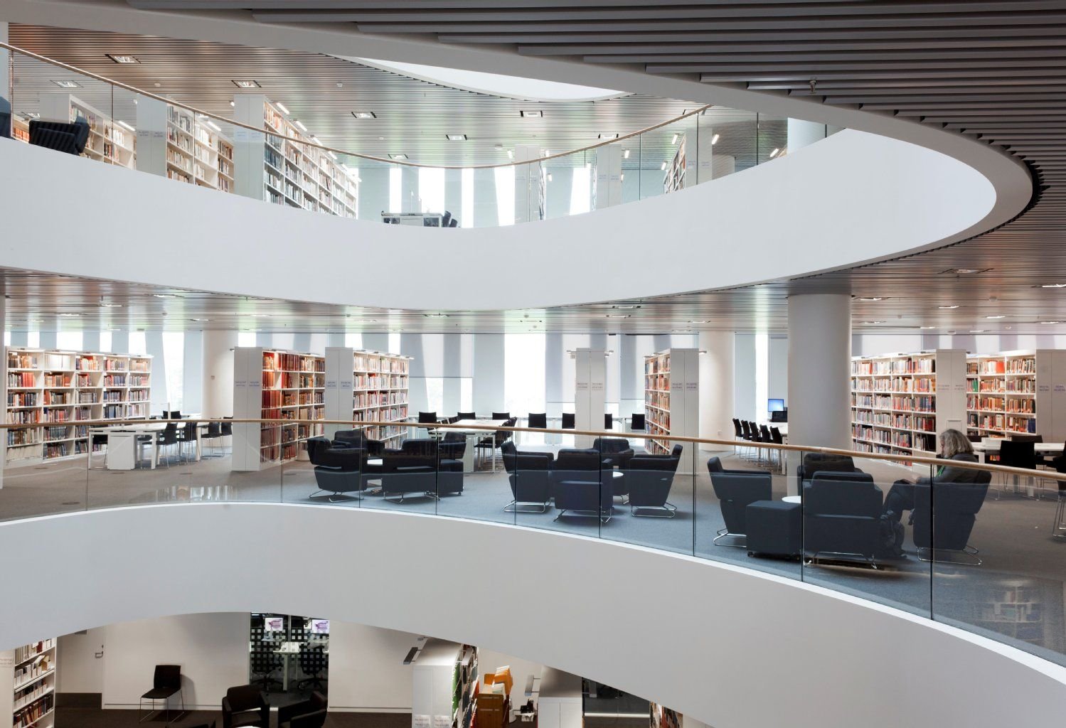 Die Sir Duncan Rice Library ist die neue Universitätsbuchhandlung der University of Aberdeen in England.
