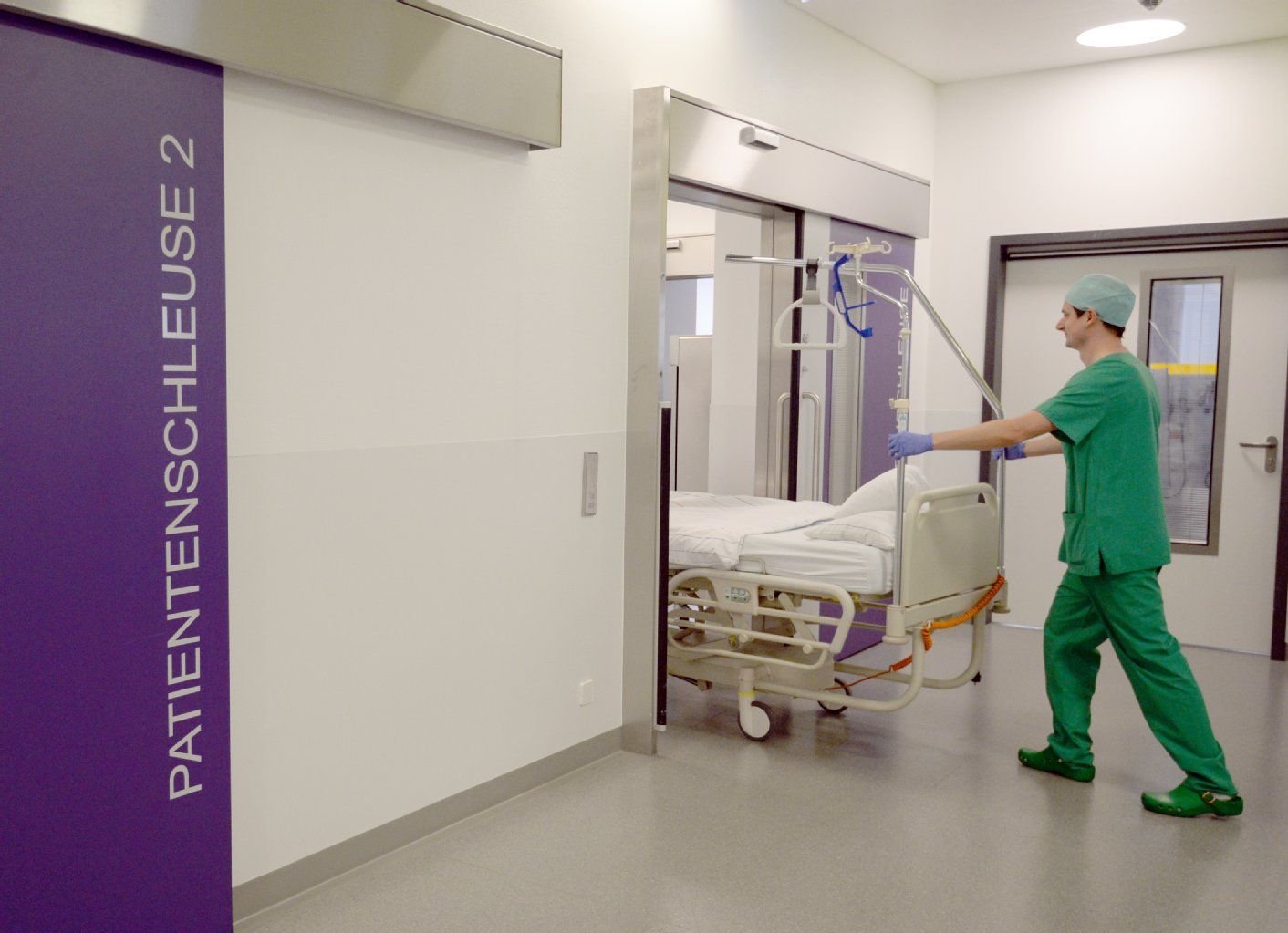 Den Zustand ihrer Patienten haben die Pfleger in Aachen offenbar schamlos ausgenutzt. (Symbolbild)