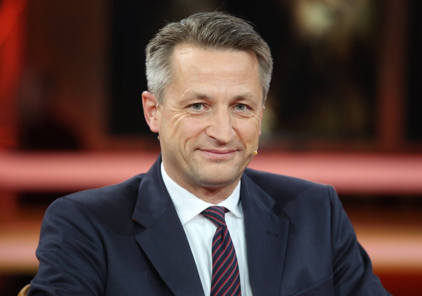 Nikolaus Blome, Leiter des Hauptstadtbüros des „Spiegel“ und Mitglied der Chefredaktion, verlässt das Nachrichtenmagazin.