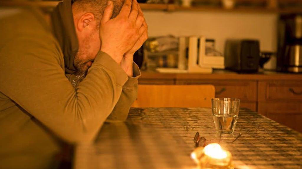 Depressive Menschen meiden den Kontakt zur Außenwelt.