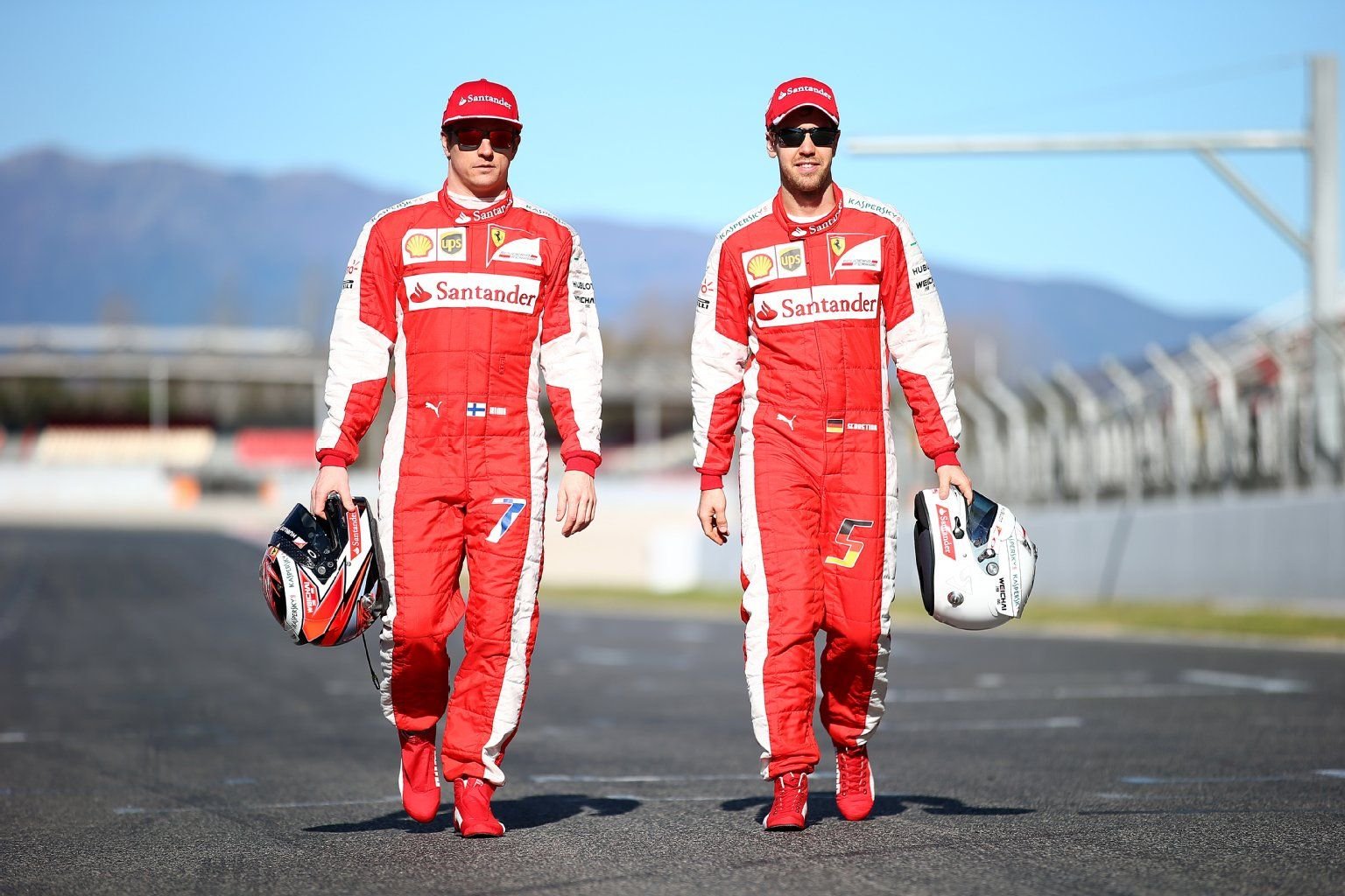 Cool, cooler, Ferrari: Die Piloten für die Saison 2015 heißen Kimi Räikkönen (l.) und Sebastian Vettel