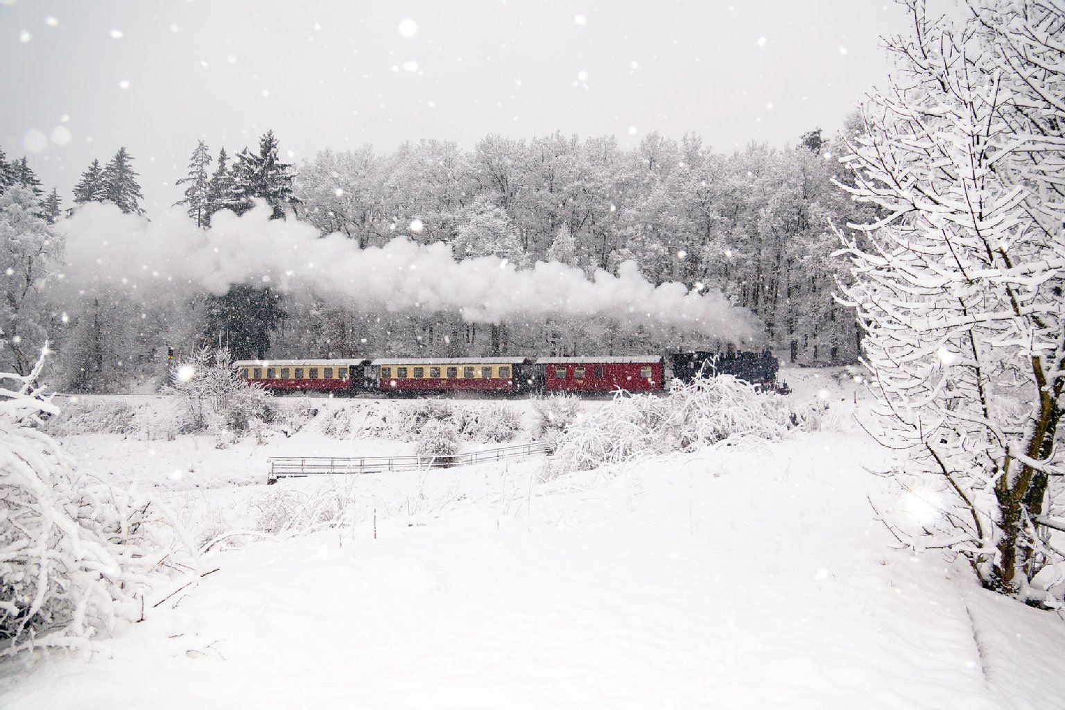Die Brockenbahn in der Winterlandschaft