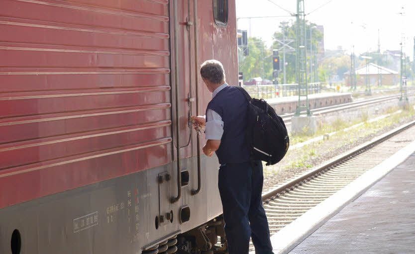 Dieser Zug blieb wegen des Streiks stehen.