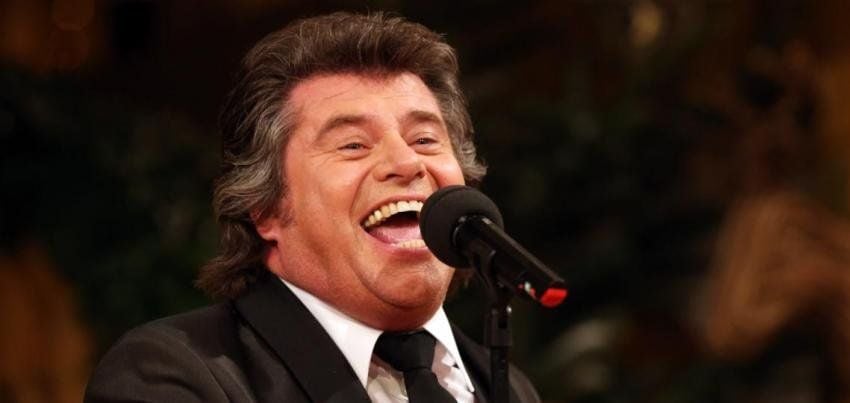 Kein Entkommen: Auf der Musikantenstadl-Kreuzfahrt sorgt Andy Borg für Heimatgefühl.