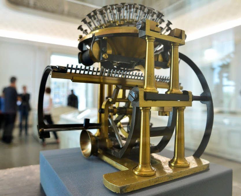 Nietzsche war Besitzer einer der ersten Schreibmaschinen: Das Gerät von Malling-Hansen erfüllte die in sie gesetzte Erwartung aber nicht.