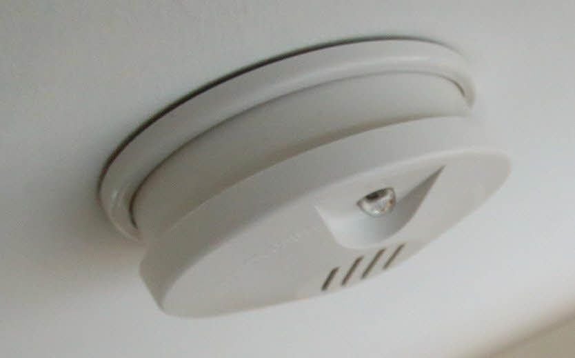 Rauchmelder können im Ernstfall Schlimmeres verhindern.