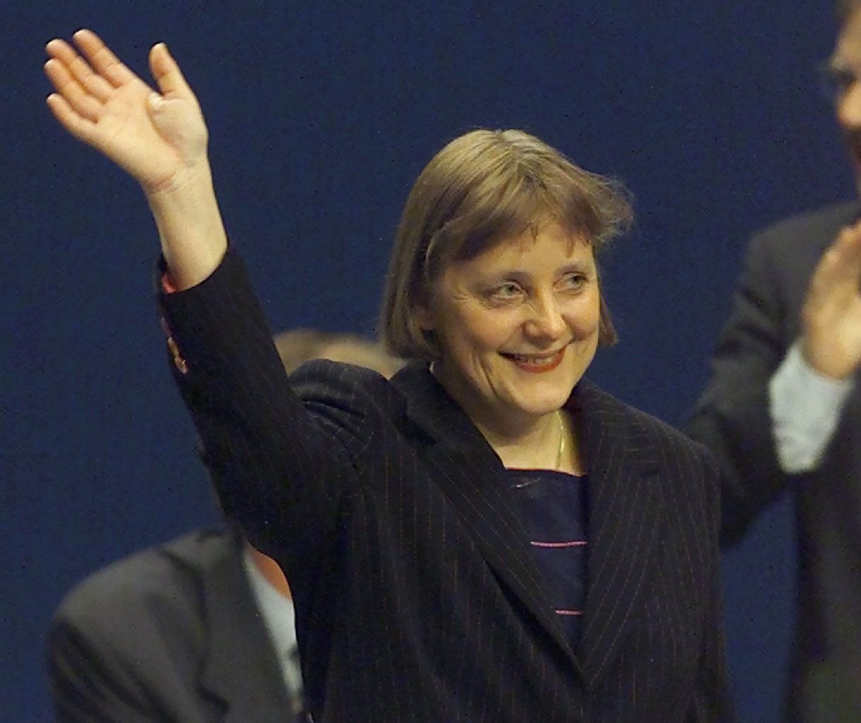 Der erste Jubel als CDU-Vorsitzende: Angela Merkel am 10. April 2000 in Essen.