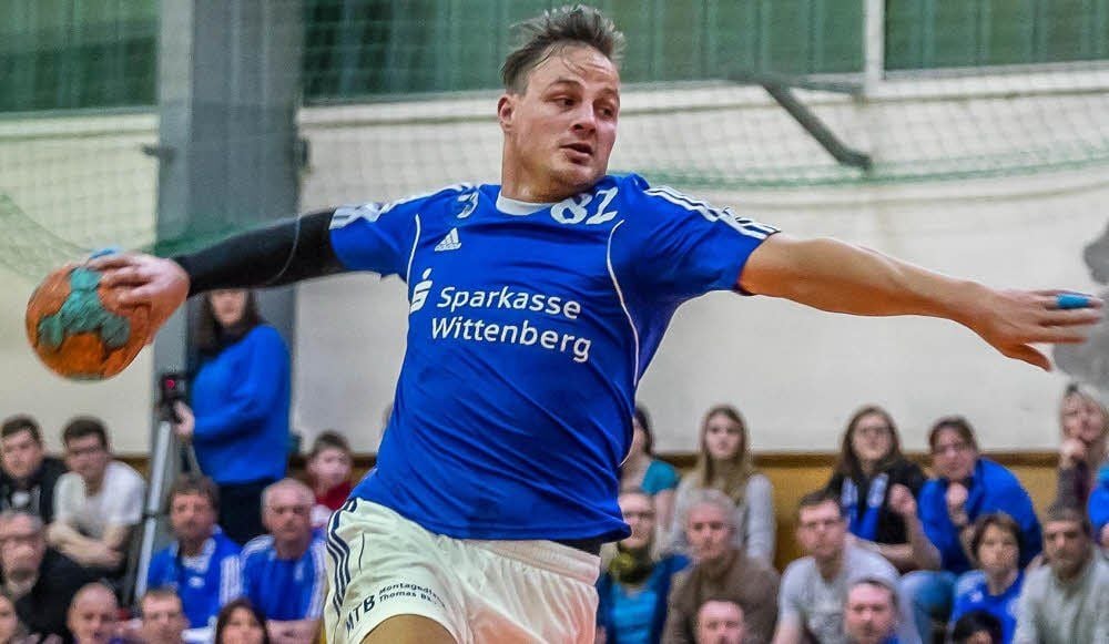 Um Patrick Heddrich ranken sich derzeit viele Gerüchte. Der Linksaußen von TuS 1947 Radis will dem Verein aber die Treue halten.