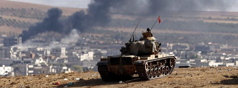 Kobane: Die Allianz gegen IS meldet erste Erfolge. Doch wer kann, flüchtet in die Türkei.
