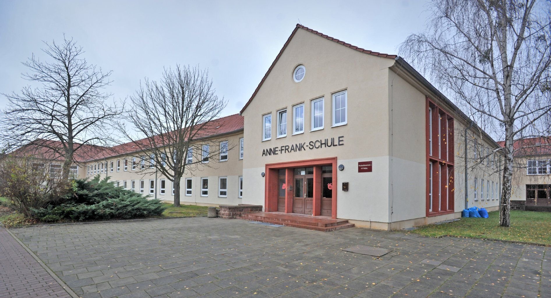 Die evangelische Grundschule soll ihr Zuhause in der Anne-Frank-Schule finden. Nach den Sommerferien könnte der Unterricht starten.