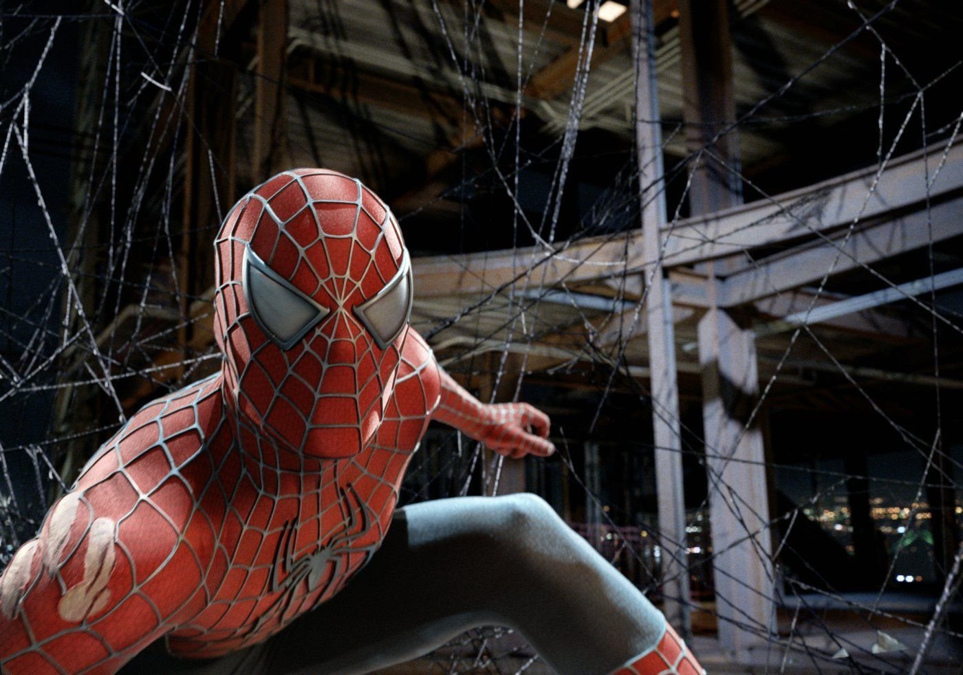 Spider-ManSpider-Man ist der wohl bekannteste Superheld des Marvel-Universums. Nach dem Biss einer radioaktiven Spinne entwickelt der Student Peter Parker die übernatürlichen Fähigkeiten einer Spinne: übermenschliche Stärke, Geschwindigkeit und Agälität, er kann an glatten Oberflächen kleben und schwingt mithilfe von Spinnennetzen durch New York City. Spider-Man wurde 1962 von Stan Lee und Steve Ditko erfunden.
