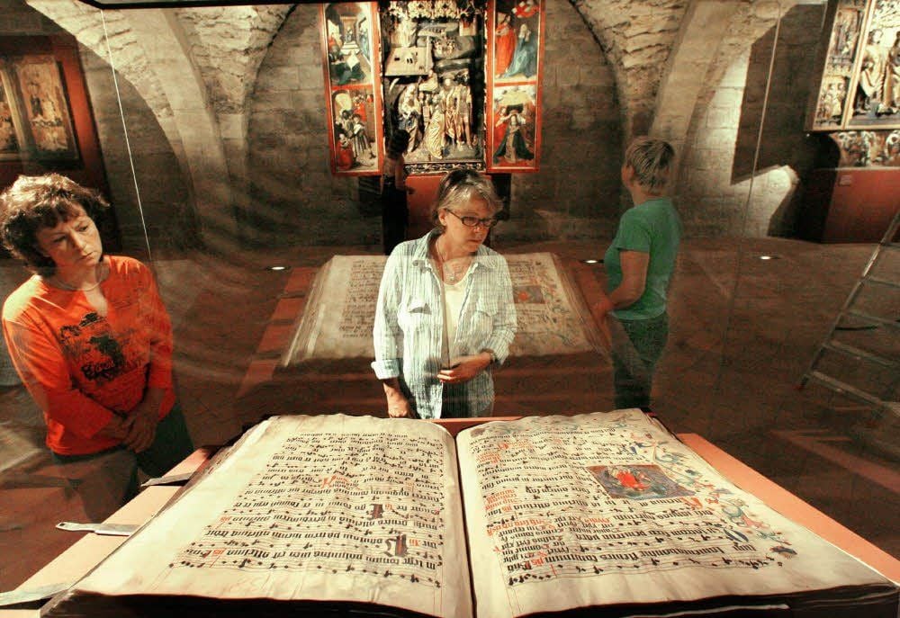 Zum Naumburger Domschatz gehört ein großes Chorbuch der Kathedrale aus den Jahren um 1500.