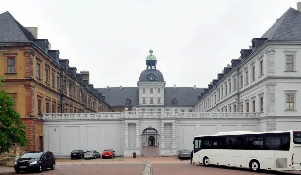 Das Schloss Neu-Augustusburg gehört zu den markantesten Gebäuden in Weißenfels.