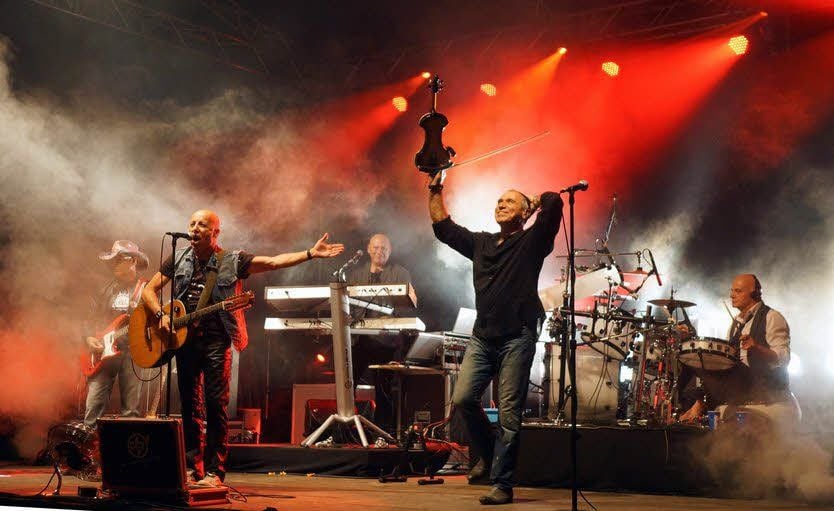 City bei ihrem Auftritt vor 1.300 Fans im Harzer Bergtheater Thale im August 2012.