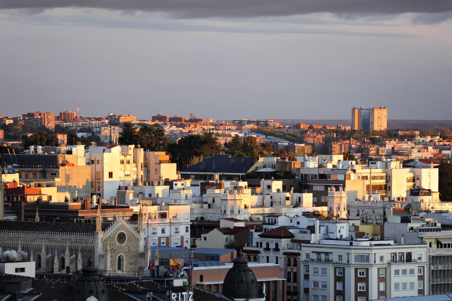 Blick über die Dächer von Madrid, Spanien.
