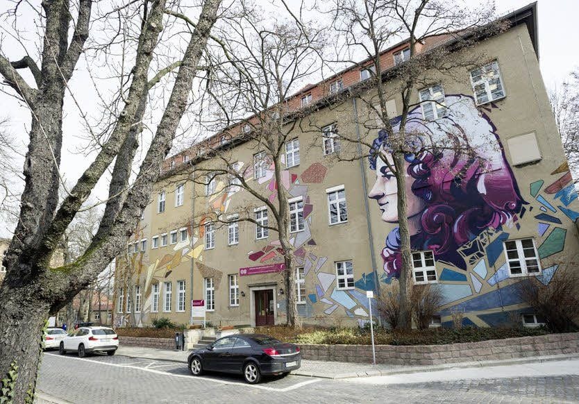 Das Dorothea-Erxleben-Zentrum auf dem Medizin-Campus an der Magdeburger Straße in Halle