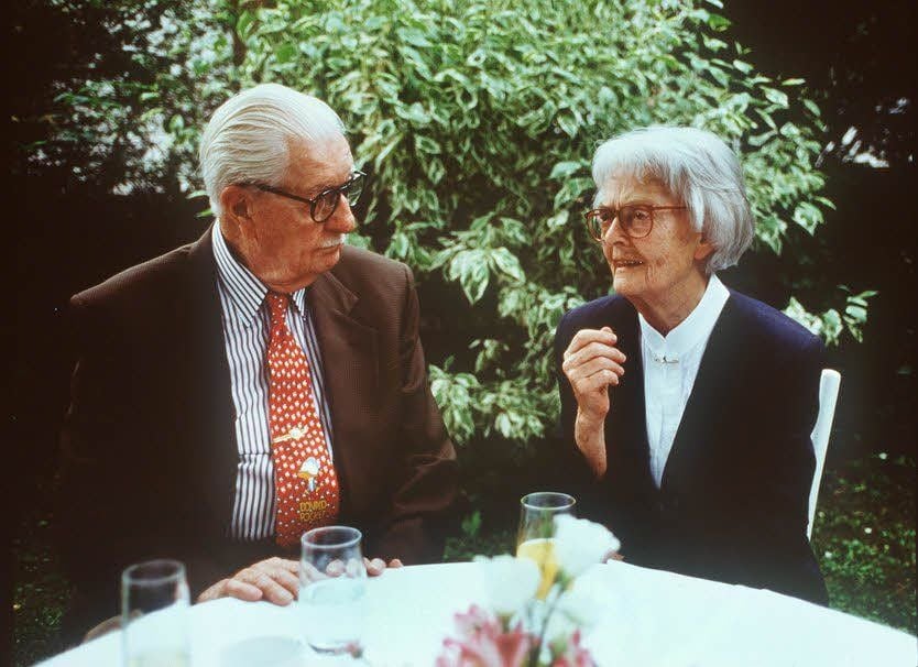 Zeichner Carl Barks und Übersetzerin Erika Fuchs