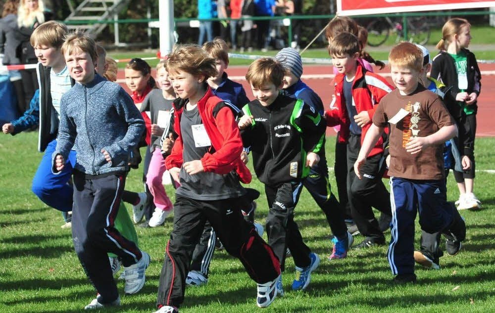 Weit über 300 Mädchen und Jungen aus dem gesamten Landkreis Wittenberg überquerten am Sonnabend die Startlinie beim traditionellen Frühjahrscrosslauf der Wittenberger TSG.