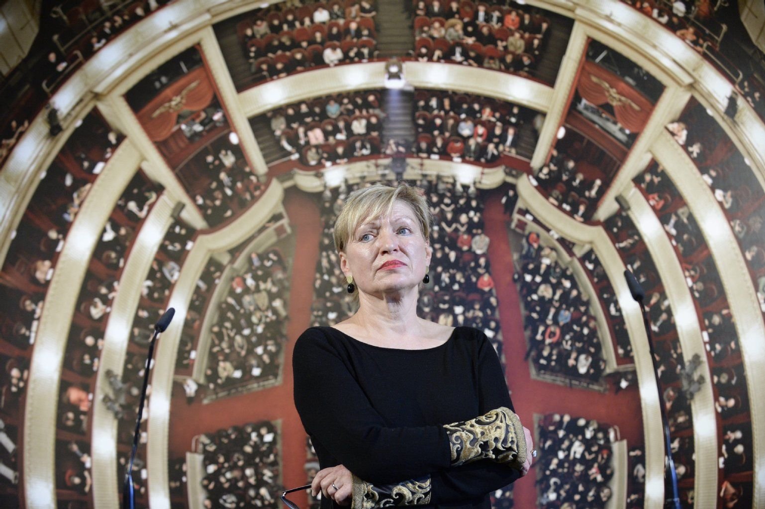 Karin Bergmann bleibt Direktorin des Wiener Burgtheaters.