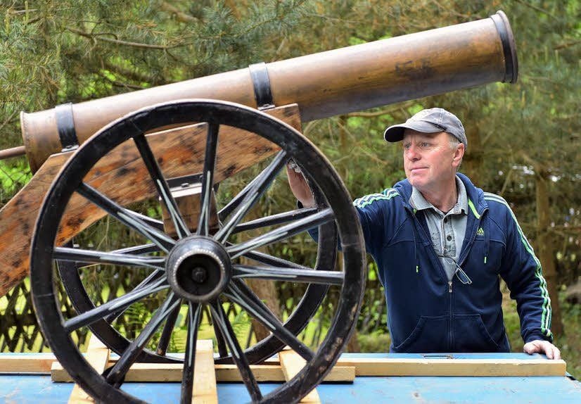 Bereits seit dem ersten Klippenlauf gehört die Kanone von Rainer Bosse für die Starts ebenso dazu wie eine Verlosung oder die Bewirtung der Athleten.