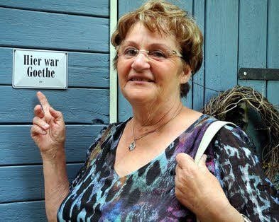 Aus schier jeder Perspektive bietet sich ein bezaubernd schöner Blick in das Gartenreich von Familie Ebermann. So wie Rosemarie Krause aus Holzdorf fragen zunächst viele Besucher: „War der Dichterfürst hier wirklich?“