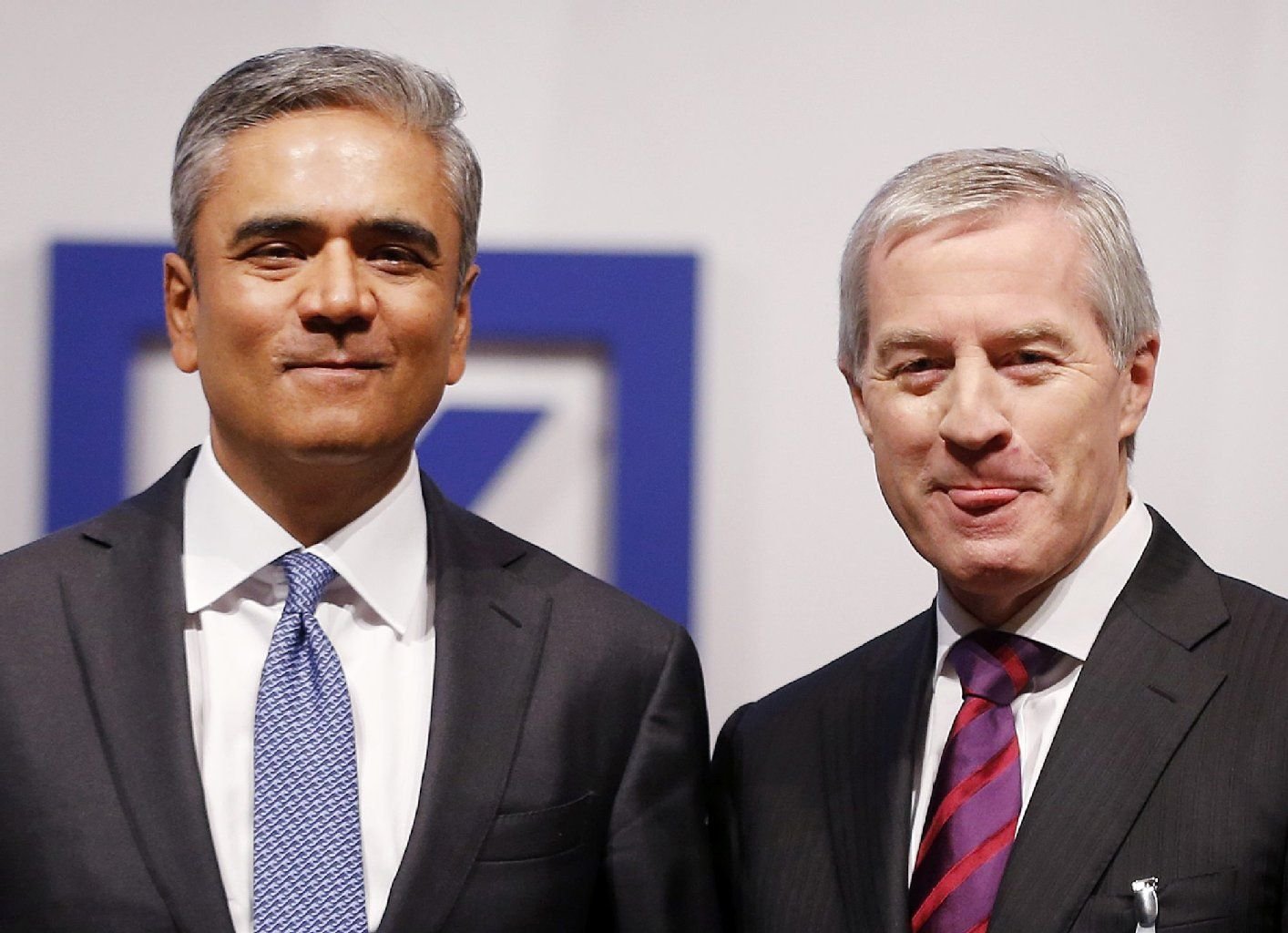 Anshu Jain (l.) und Jürgen Fitschen (r.), die Vorstandsvorsitzenden der Deutschen Bank. Gewinner der Umstrukturierung im Vorstand ist Anshu Jain, der neue Verantwortlichkeiten erhält.