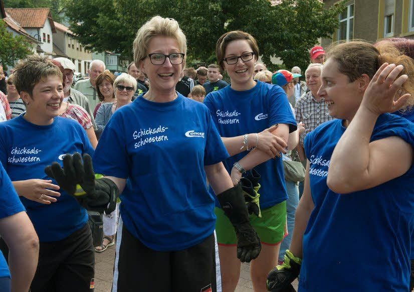 Das einzige Frauen-Team, die Schicksalsschwestern erreichten mit 18,5 Sekunden eine achtbare Zeit.
