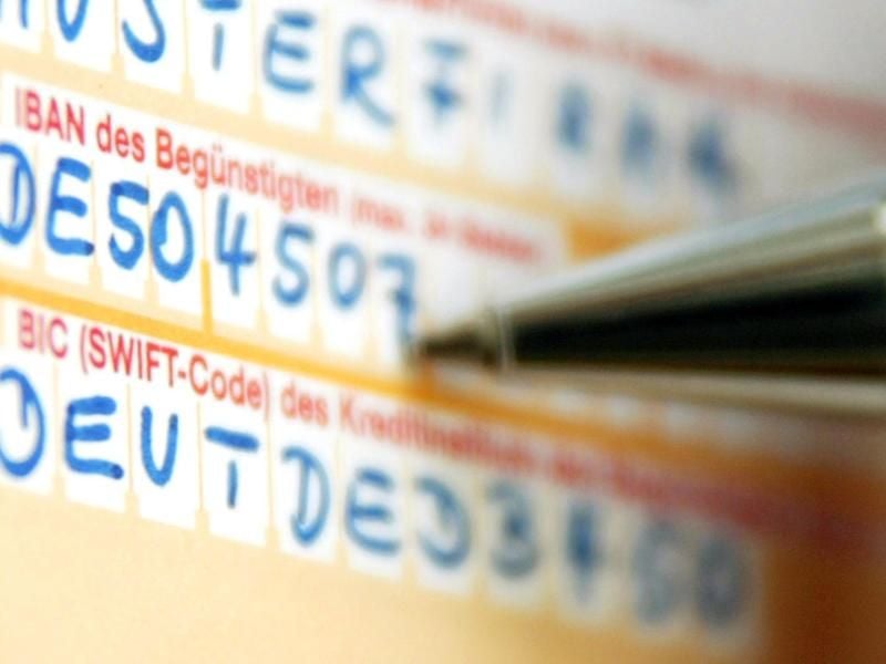 Ende der Übergangsfrist: Am 1. August 2014 werden nationale Überweisungen und Lastschriften in der EU endgültig auf Sepa umgestellt.