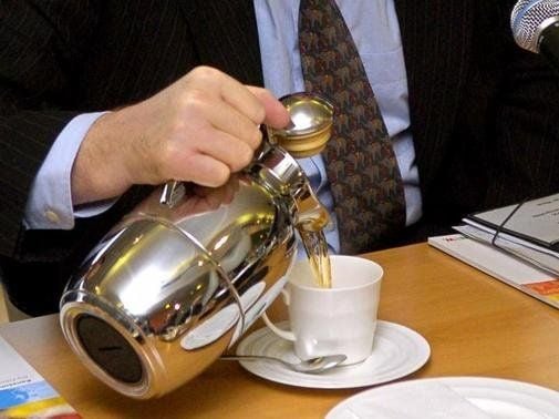 Gegen den Meeting-Koller hilft am besten eine Radikalkur.