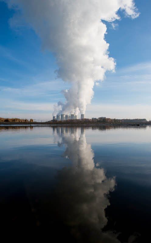 3000 Megawatt Leistung, jede Menge Abgase: Die Braunkohle-Anlage von Vattenfall in Jänschwalde ist die größte in Deutschland.