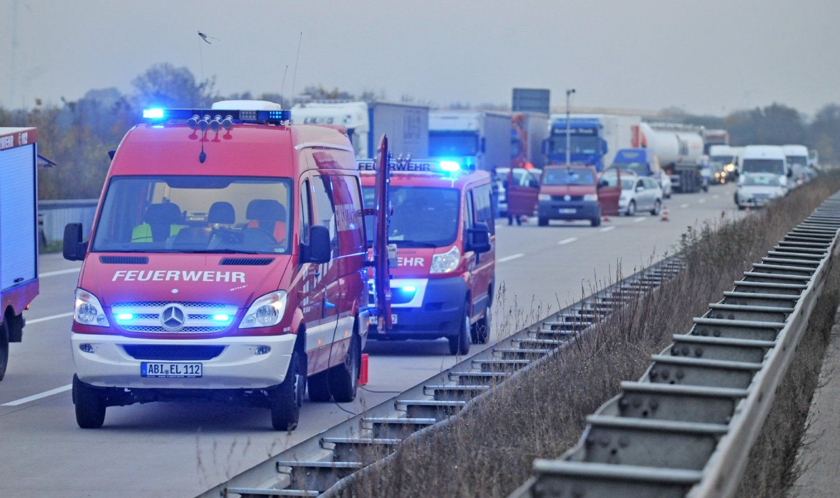 Auf der Autobahn 9 gab es am Dienstag zwei schwere Unfälle.