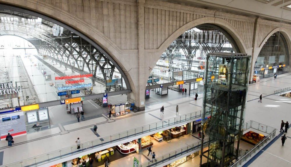 Blick in den Leipziger Hauptbahnhof während der Sperrung