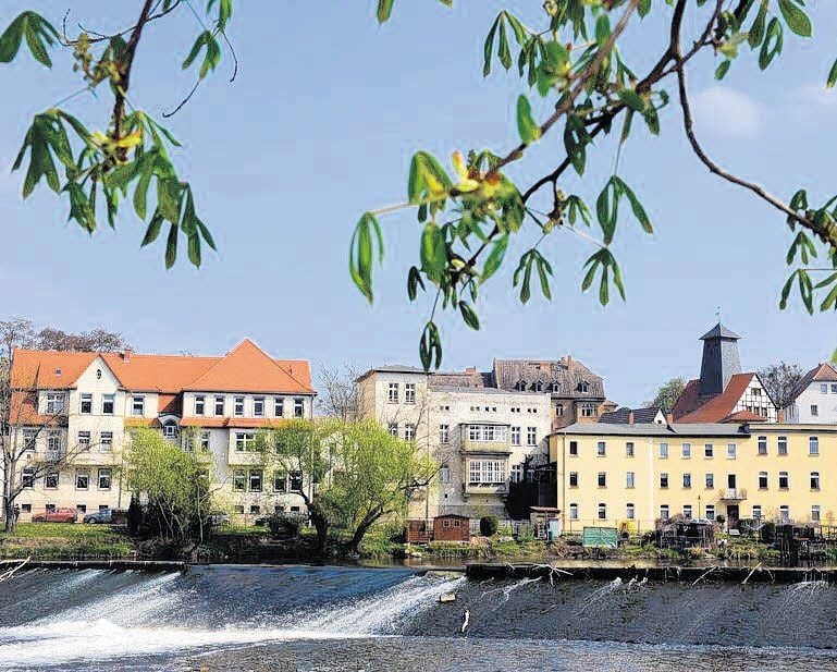 Blick auf das Wehr in Bad Kösen