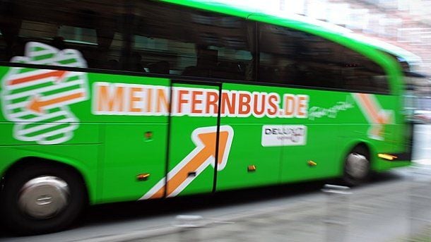 MeinFernbus fährt künftig auch ab Halle über Nacht nach Dresden und ins Ruhrgebiet.
