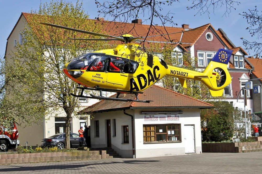 Zeitz Zeitz Mopedfahrer wird bei Unfall in Theißen schwer verletzt