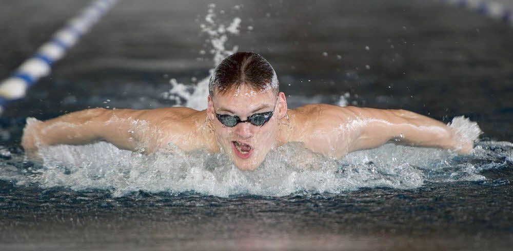 Seine Stärke sind die Rückendisziplinen und auch der Freistilsprint. Im Training versucht sich Marek Ulrich aber auch als Schmetterling.