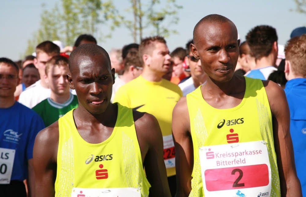 Sang (links) und Thuo beim Goitzsche-Marathon 2007
