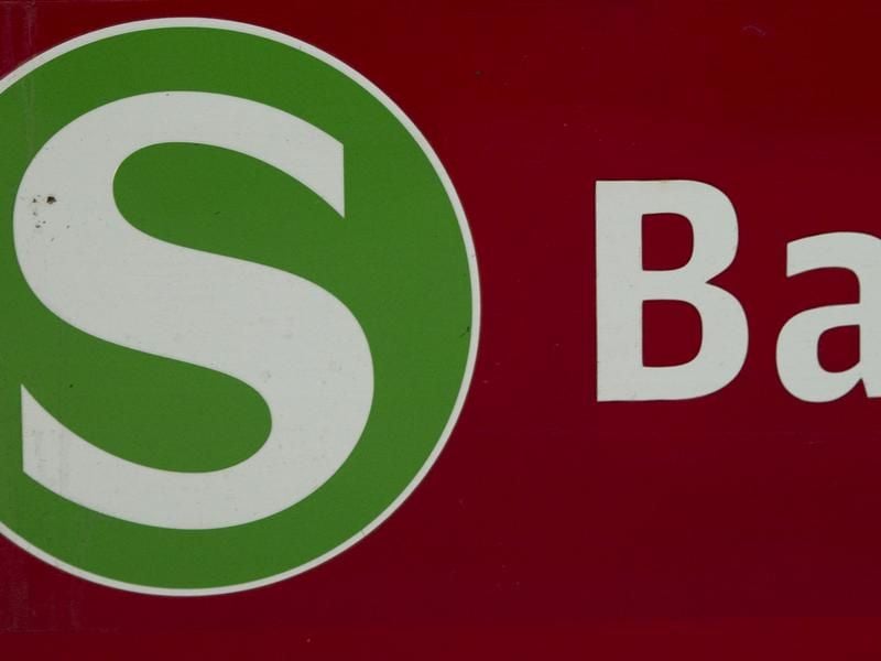 Das „Mitteldeutsche S-Bahn-Netz II“ (MDSB II) rund um Halle (Saale) wird ab 2015 von der Firma Abellio betrieben.