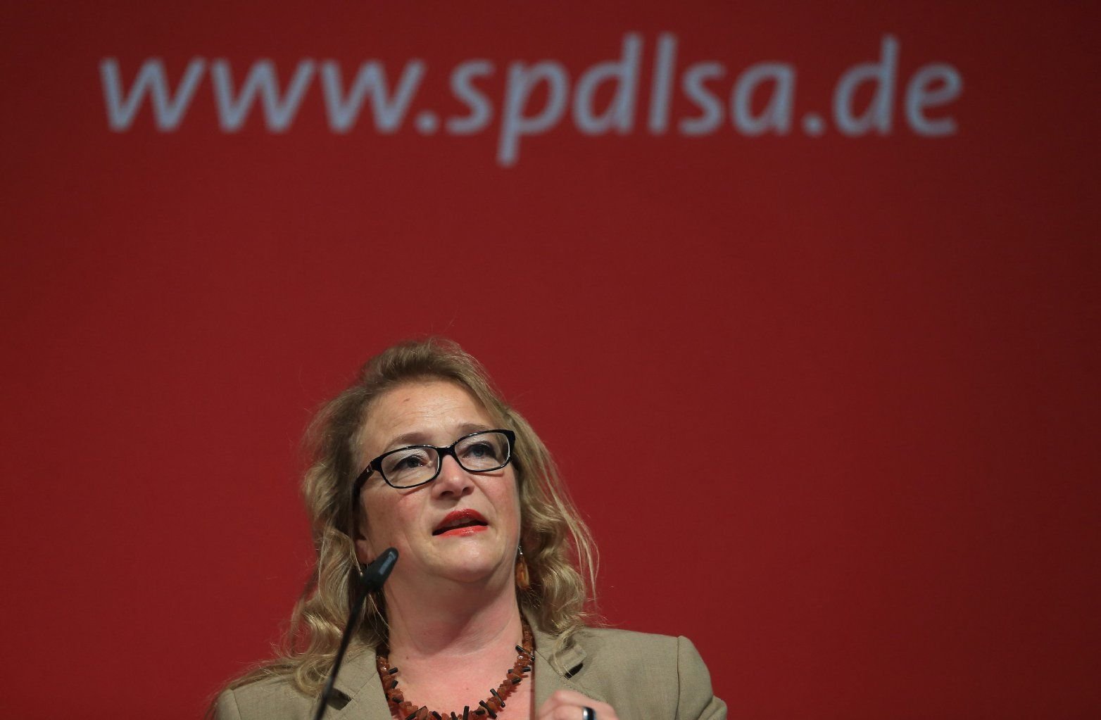 Katrin Budde, Landesvorsitzende der SPD in Sachsen-Anhalt, beim Landesparteitag im November 2013 in Quedlinburg
