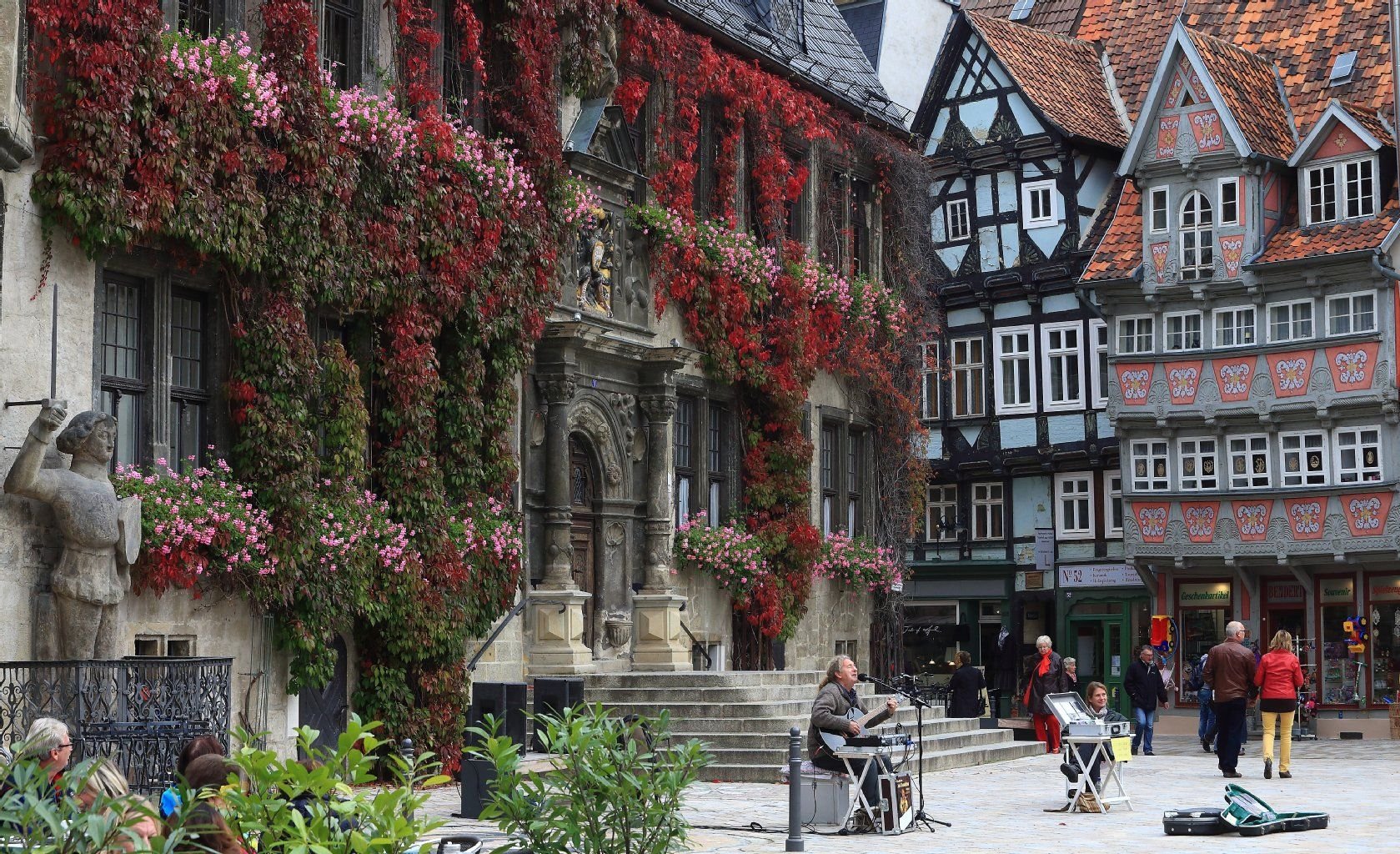 Blick auf das Rathaus in Quedlinburg (Sachsen-Anhalt).
