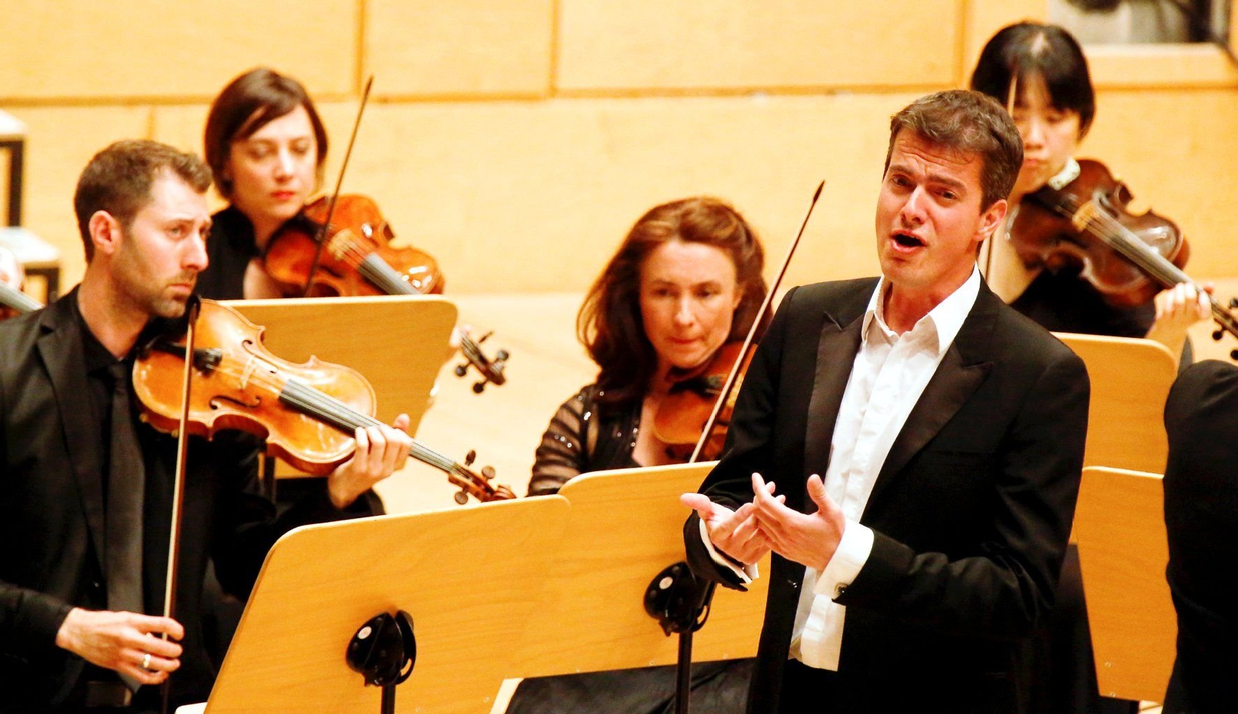 Philippe Jaroussky, Händel-Preisträger 2015, bei seinem Konzert am Donnerstag (04.06.15) in der Händel-Halle.