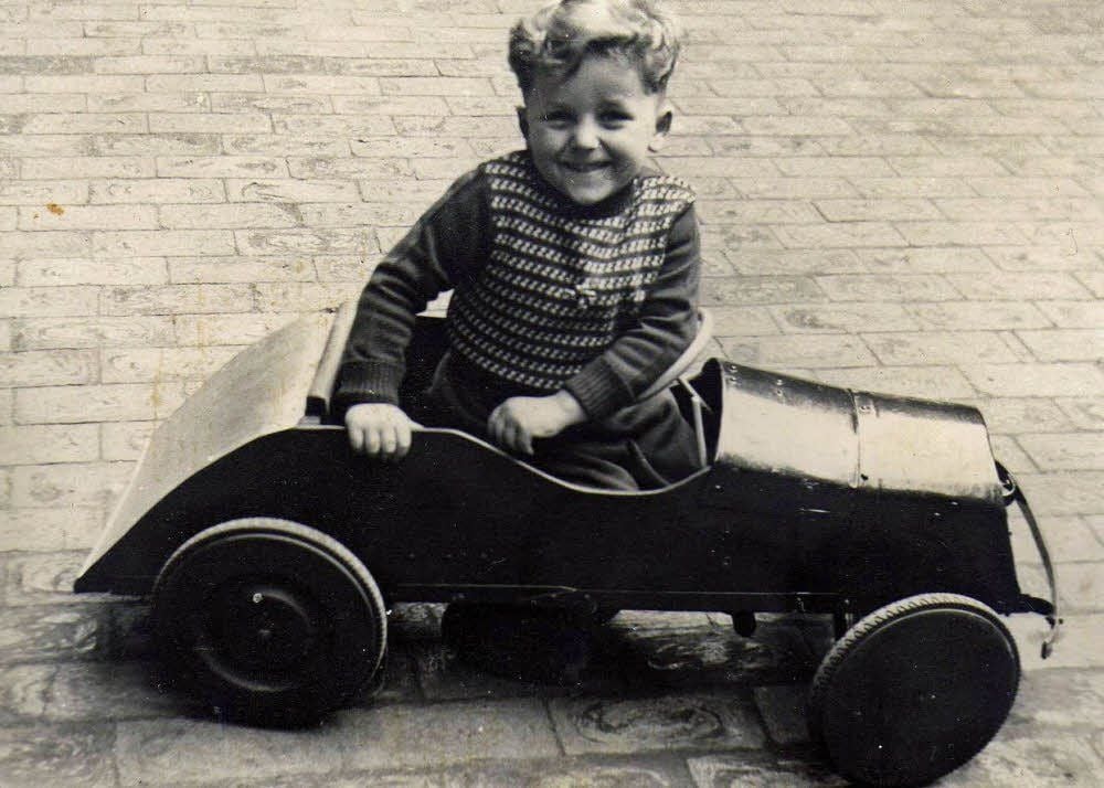 D-Rolf startete seine Trabi-Karriere einst mit einem Tretauto, das sein Vater Willi gebaut hatte.
