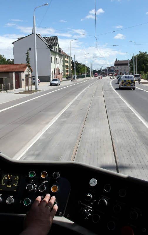 Freie Fahrt nach Büschdorf heißt es seit Juli 2012 auf der ausgebauten Delitzscher Straße.