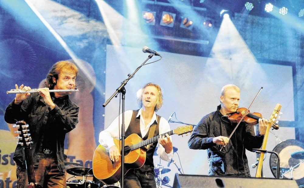 Konzert der „Aberlours“ mit Klaus Adolphi auf dem Laternfest in Halle.